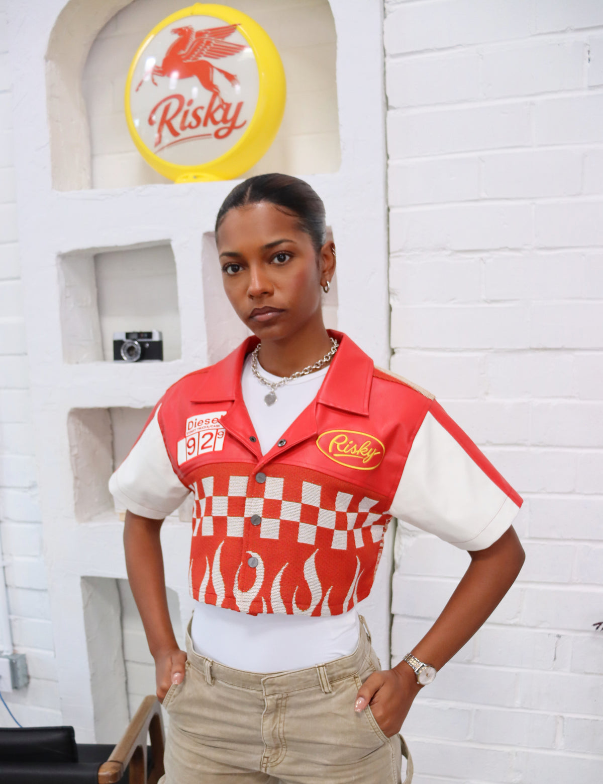 (WOMENS) TRUCK STOP HANDMADE TAPESTRY JACQUARD CROP SHIRT RED
