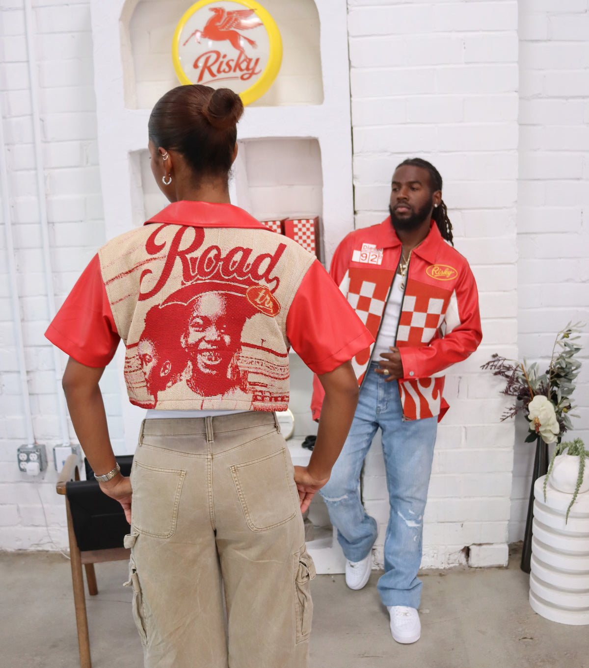 (WOMENS) TRUCK STOP HANDMADE TAPESTRY JACQUARD CROP SHIRT RED