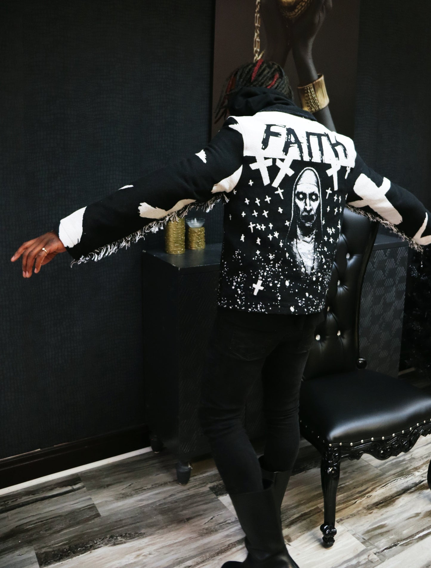 FAITH NUN HANDMADE TAPESTRY JACQUARD ZIPPERED JACKET