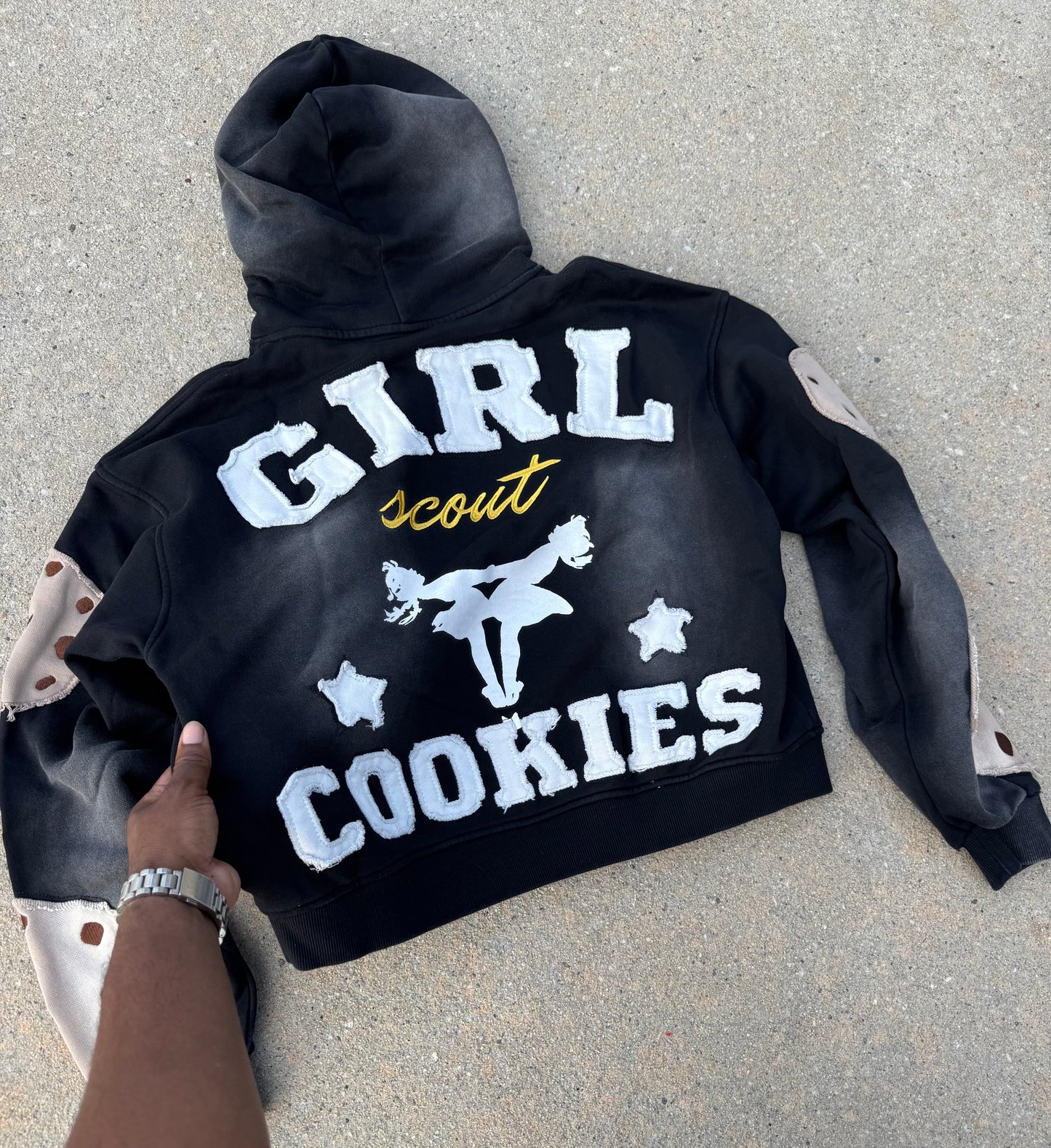 GIRL SCOUT COOKIES DISTRESSED SUN FADE HOODIE BLACK