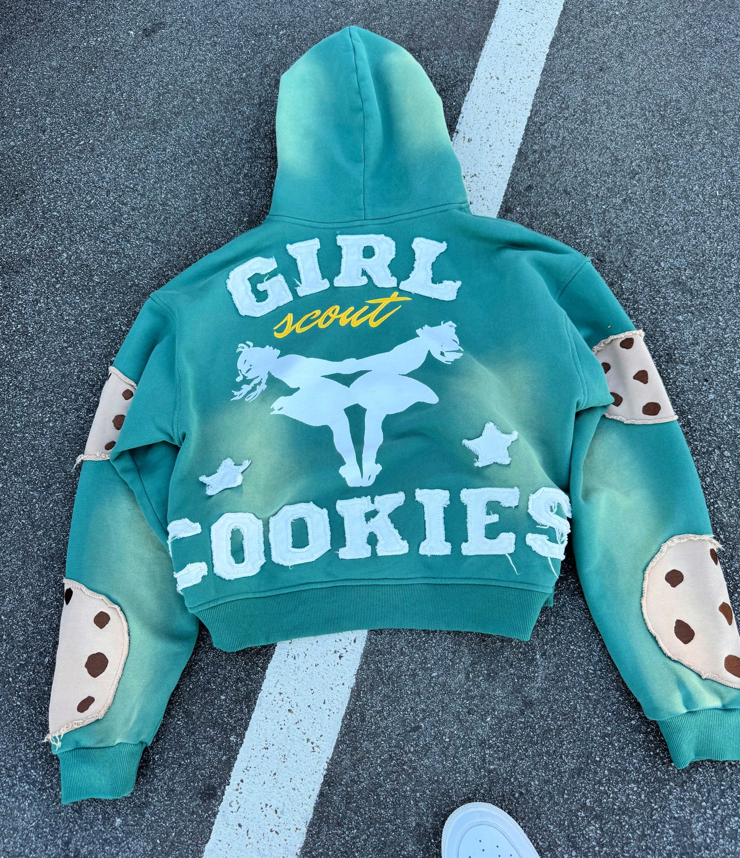 GIRL SCOUT COOKIES DISTRESSED SUN FADE HOODIE